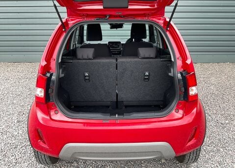 Suzuki Ignis SZ-T DUALJET MHEV 17