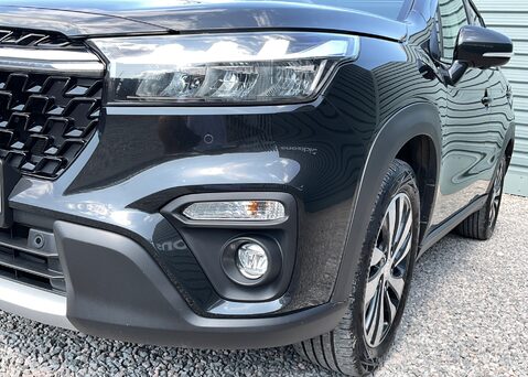 Suzuki S-Cross ULTRA ALLGRIP 5