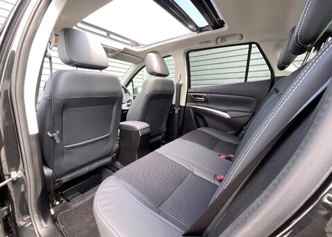 Suzuki S-Cross ULTRA ALLGRIP 14