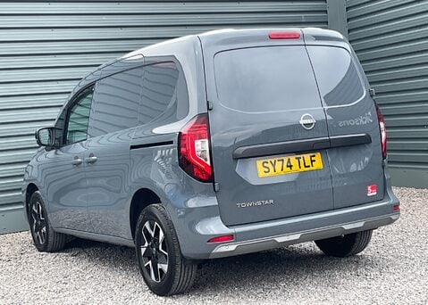 Nissan Townstar TEKNA PLUS L1 10