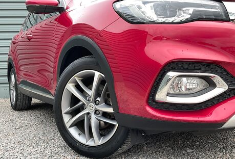 MG HS 1.5 T-GDI EXCLUSIVE PHEV