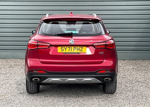 MG HS 1.5 T-GDI EXCLUSIVE PHEV 9