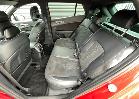 Kia Sportage 1.6 T-GDi HEV GT-LINE 2WD 16