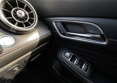 MG HS 1.5 T-GDI EXCLUSIVE 20