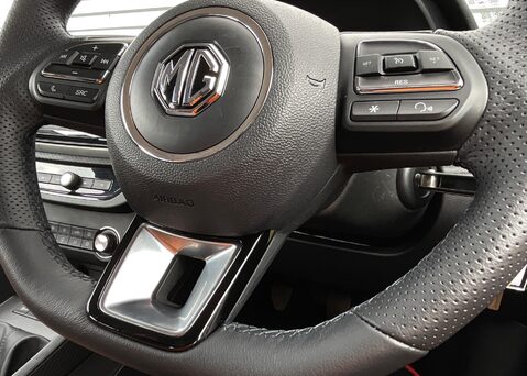 MG MG3 EXCLUSIVE NAV VTI-TECH 14