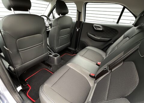 MG MG3 EXCLUSIVE NAV VTI-TECH 19