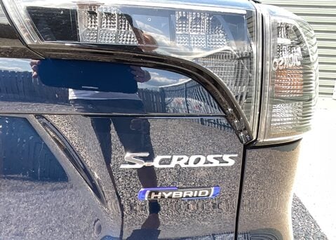 Suzuki S-Cross MOTION 17