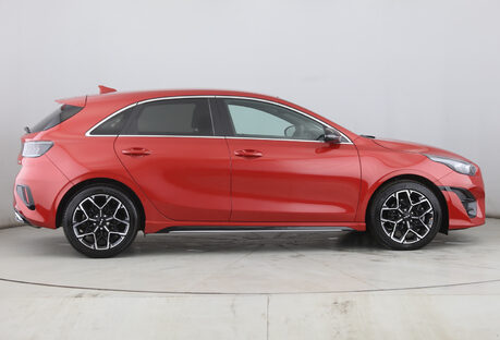 Kia Ceed 1.5T-GDi GT-LINE 138 ISG