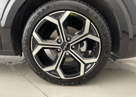 Kia Niro 1.6GDI HEV '3' DCT Auto 17