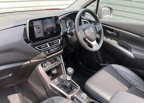 Suzuki S-Cross ULTRA BOOSTERJET ALLGRIP MHEV 11