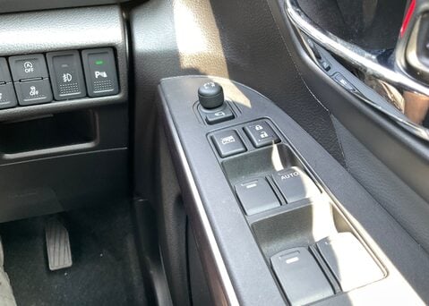 Suzuki S-Cross ULTRA BOOSTERJET ALLGRIP MHEV 24