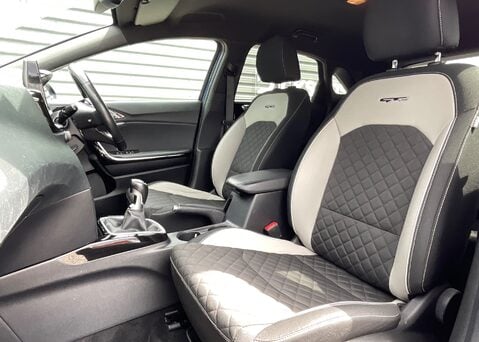 Kia Ceed 1.4 T-GDi GT-LINE ISG 16