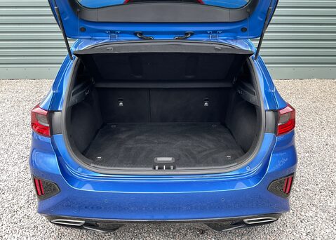 Kia Ceed 1.4 T-GDi GT-LINE ISG 18