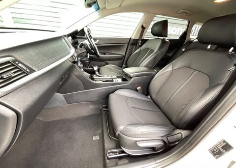 Kia Optima Sportswagon 1.6 CRDI '3' ISG 13