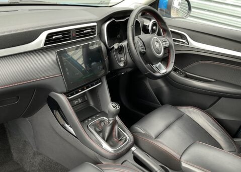 MG ZS EXCLUSIVE VTI-TECH 11