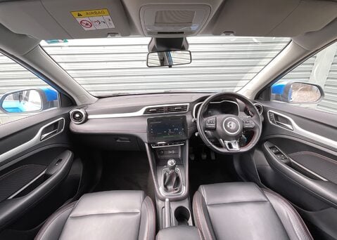 MG ZS EXCLUSIVE VTI-TECH 13