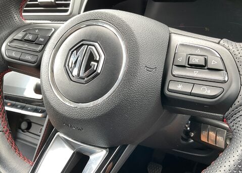 MG ZS EXCLUSIVE VTI-TECH 20