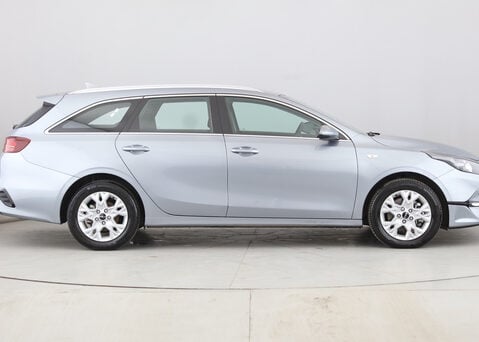 Kia Ceed Sportswagon 1.5 T-GDi '2' ISG 3