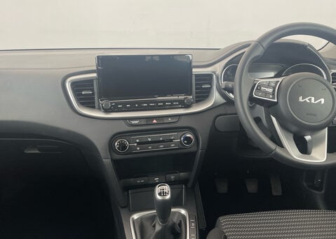 Kia Ceed Sportswagon 1.5 T-GDi '2' ISG 9