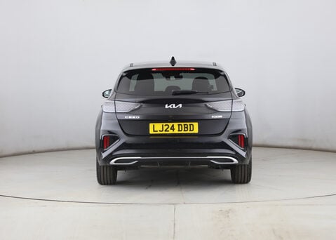 Kia Ceed 1.5 T-GDi GT-LINE ISG 4