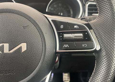 Kia Ceed 1.5 T-GDi GT-LINE ISG 20