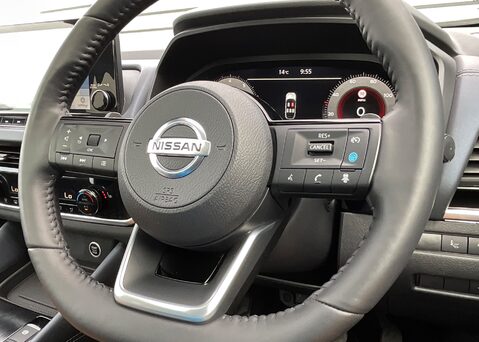 Nissan Qashqai DIG-T TEKNA PLUS DCT MHEV 24