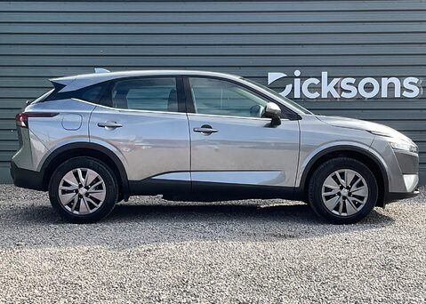 Nissan Qashqai DIG-T VISIA MHEV 3