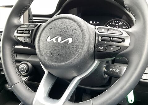 Kia Rio 1.0 T-GDi '3' MHEV 21