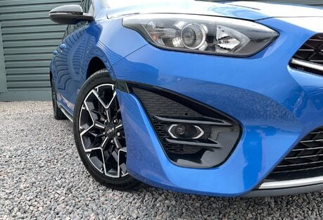 Kia Ceed 1.5 T-GDi GT-LINE ISG