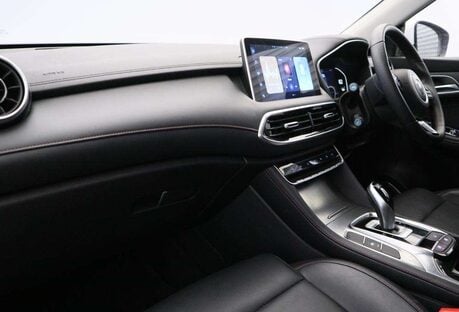MG HS 1.5 T-GDI SE DCT