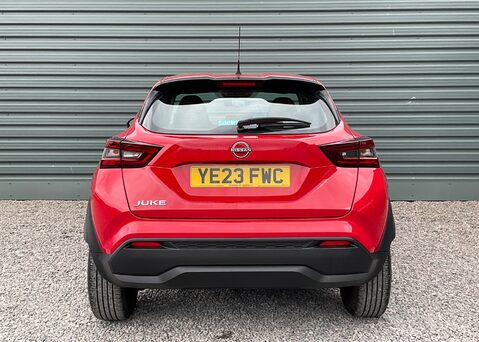 Nissan Juke DIG-T VISIA 8