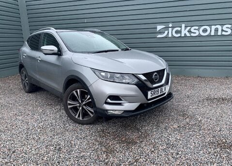 Nissan Qashqai DIG-T N-CONNECTA 1