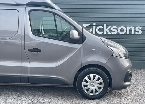 Nissan NV300 DCI tekna LH2 3