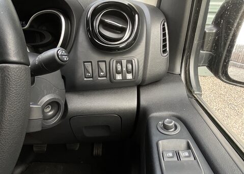 Nissan NV300 DCI tekna LH2 15