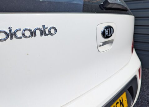Kia Picanto 1.0 '3' Auto 10