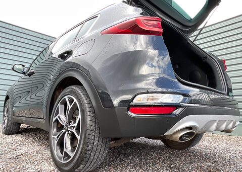 Kia Sportage 1.6 T-GDi Gt-Line AWD DCT 17