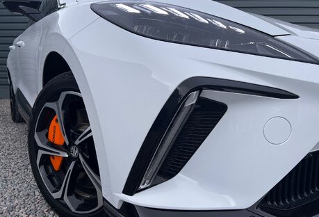 MG MG4 XPOWER EV 64kWh 4WD