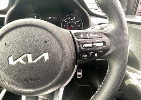 Kia Stonic GT-Line 'S' 1.0 T-GDi DCT 48v 11