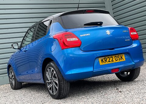 Suzuki Swift SZ5 DUALJET MHEV 10