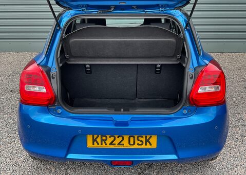 Suzuki Swift SZ5 DUALJET MHEV 16