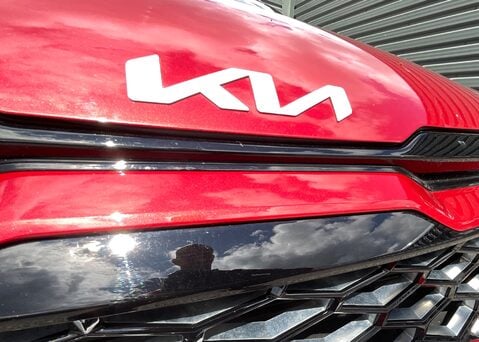 Kia Sportage GT-Line 1.6 T-GDi HEV 9
