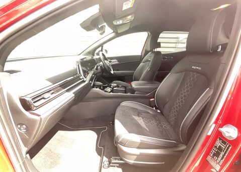 Kia Sportage GT-Line 1.6 T-GDi HEV 12