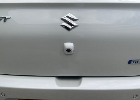 Suzuki Swift ULTRA 8