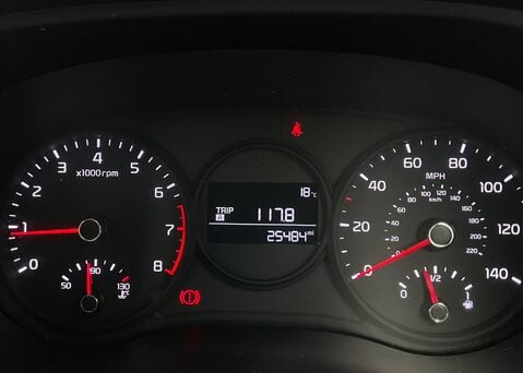 Kia Picanto 1.0 '2' 25
