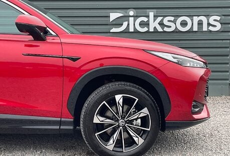 MG HS 1.5 T-GDI TROPHY DCT