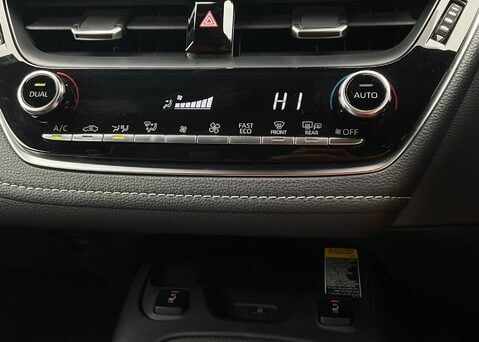 Suzuki Swace SZ5 21