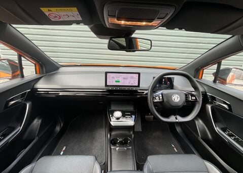 MG MG4 EV TROPHY 64kWh 13