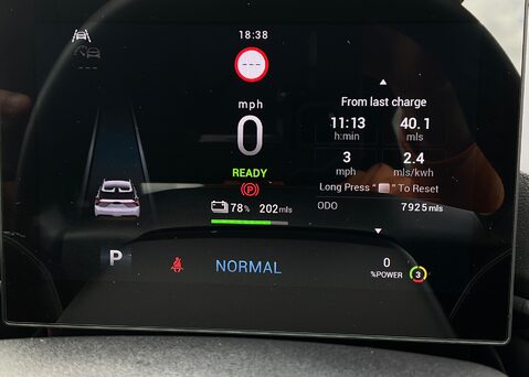 MG MG4 EV TROPHY 64kWh 20
