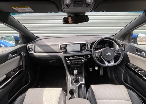 Kia Sportage 1.6 CRDI GT-LINE ISG MHEV 13