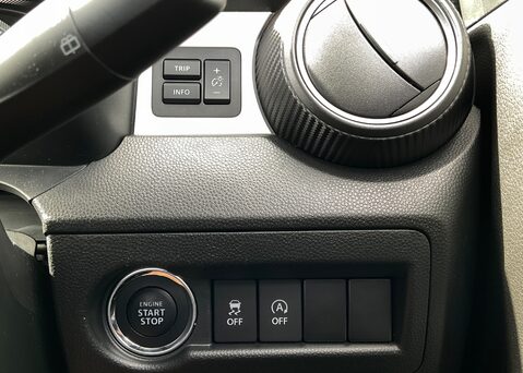 Suzuki Ignis SZ5 DUALJET MHEV 23